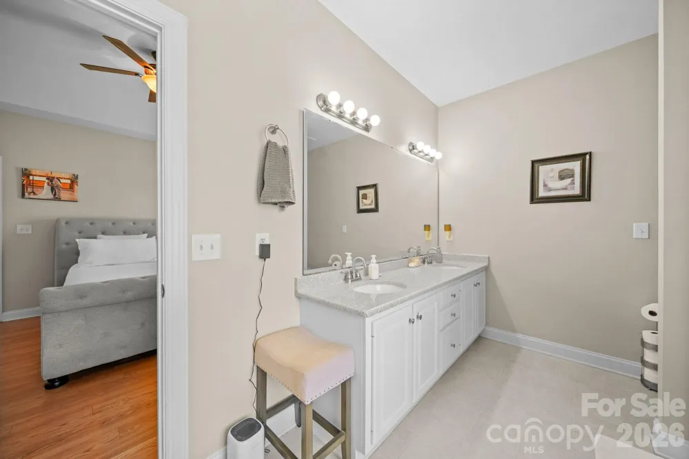 2318 Cardinal Ridge Lane Wingate, NC 28174