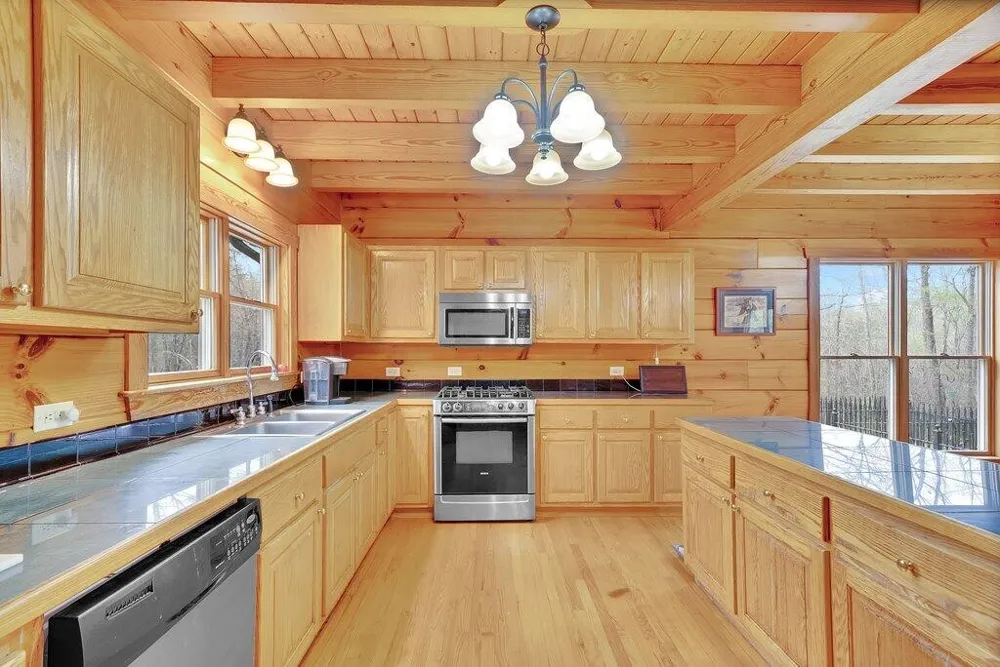 29088 Rhea County Highway Spring City, TN 37381