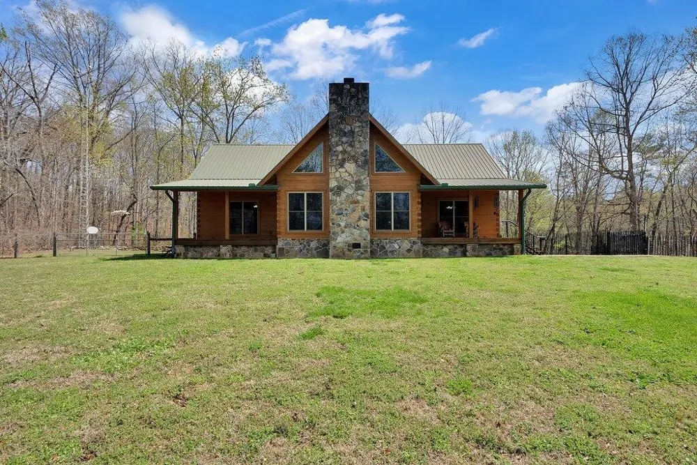 29088 Rhea County Highway Spring City, TN 37381