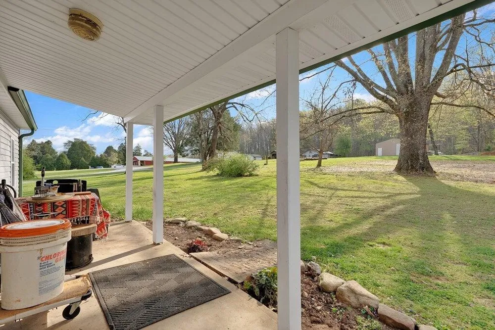 29088 Rhea County Highway Spring City, TN 37381