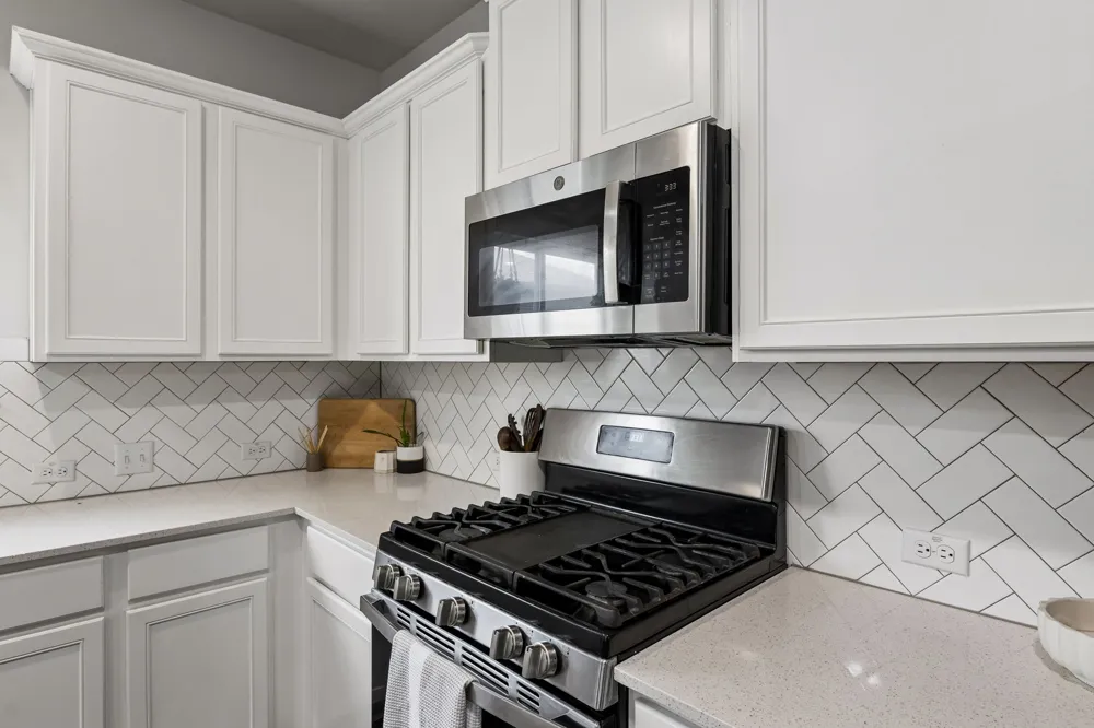 2851 Brand Iron Drive San Marcos, TX 78666