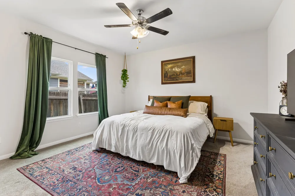 2851 Brand Iron Drive San Marcos, TX 78666