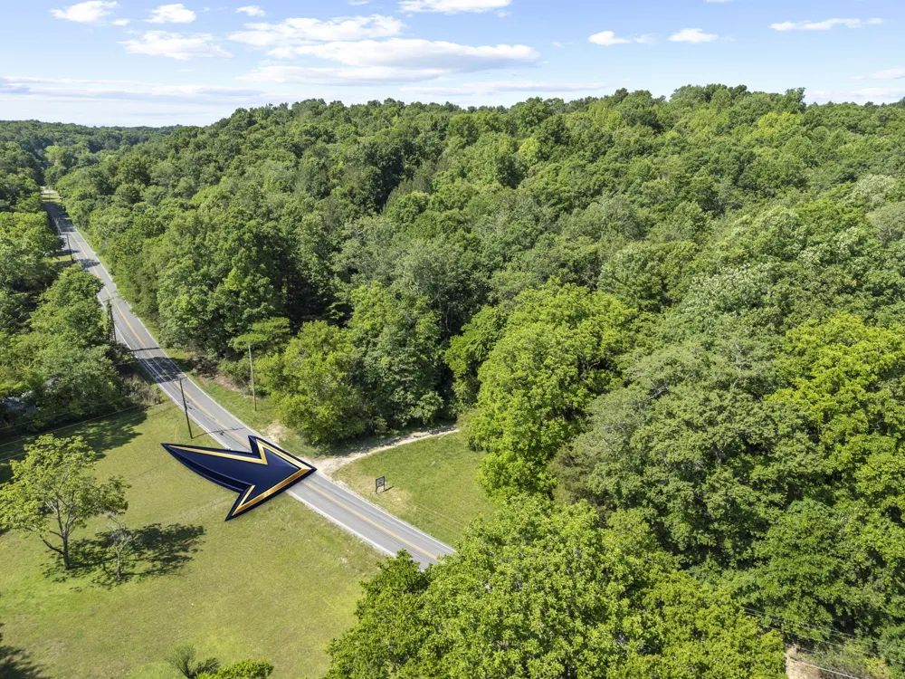 11021 Hixson Pike Soddy Daisy, TN 37379