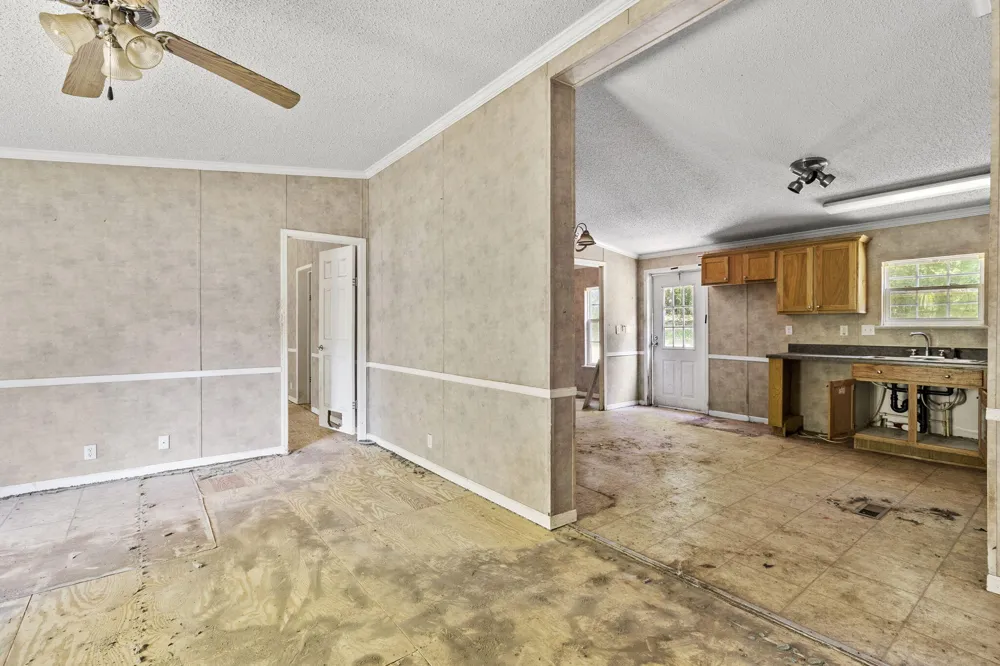 11021 Hixson Pike Soddy Daisy, TN 37379