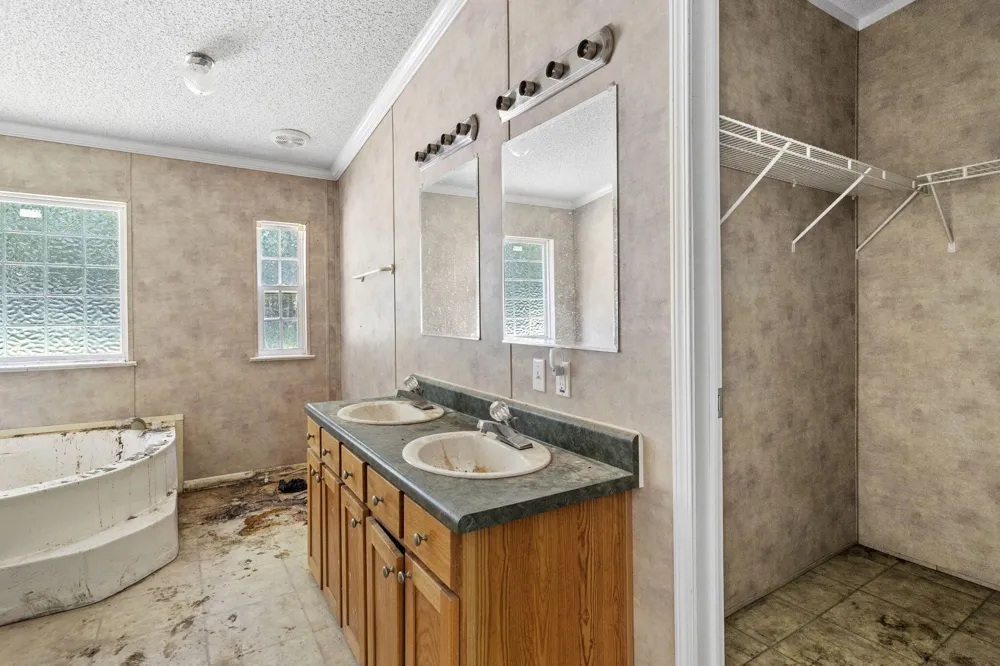 11021 Hixson Pike Soddy Daisy, TN 37379