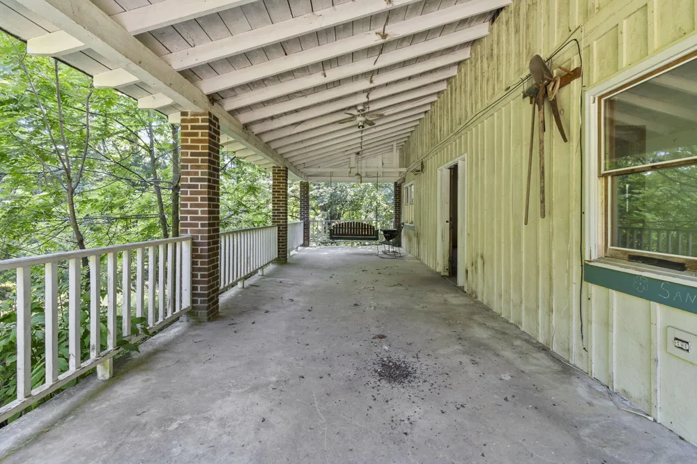 11021 Hixson Pike Soddy Daisy, TN 37379