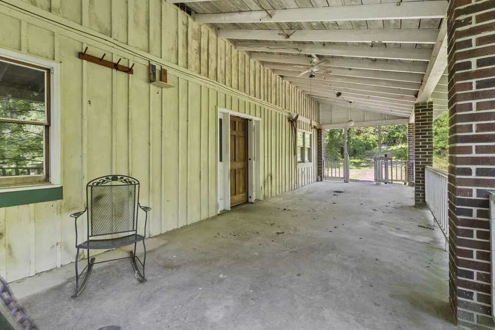 11021 Hixson Pike Soddy Daisy, TN 37379