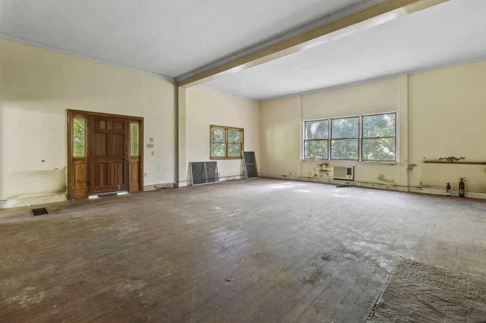 11021 Hixson Pike Soddy Daisy, TN 37379