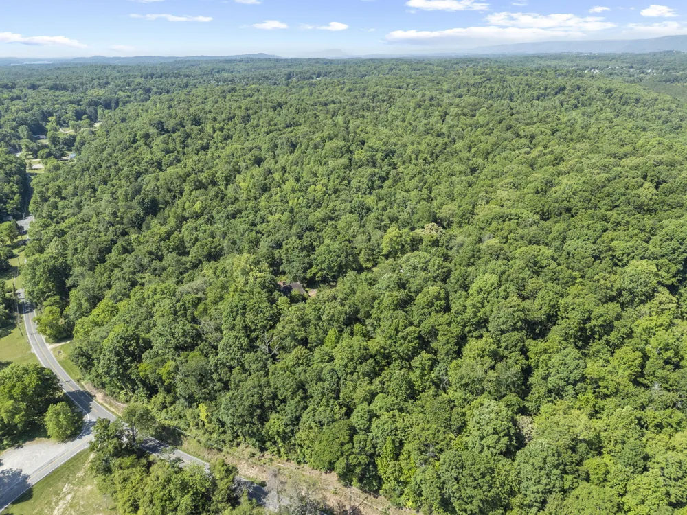 11021 Hixson Pike Soddy Daisy, TN 37379