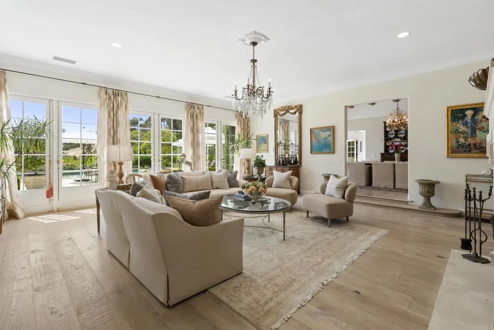16560 El Camino Real Rancho Santa Fe, CA 92067