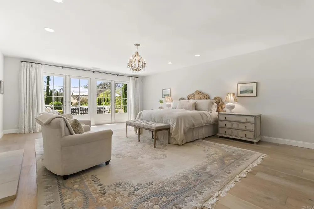 16560 El Camino Real Rancho Santa Fe, CA 92067