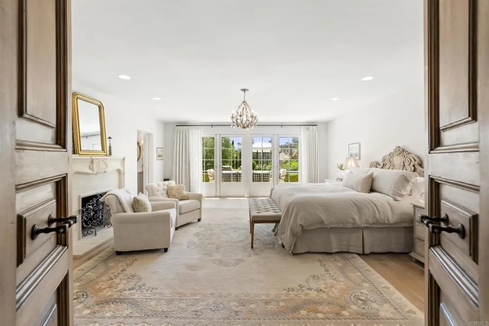 16560 El Camino Real Rancho Santa Fe, CA 92067