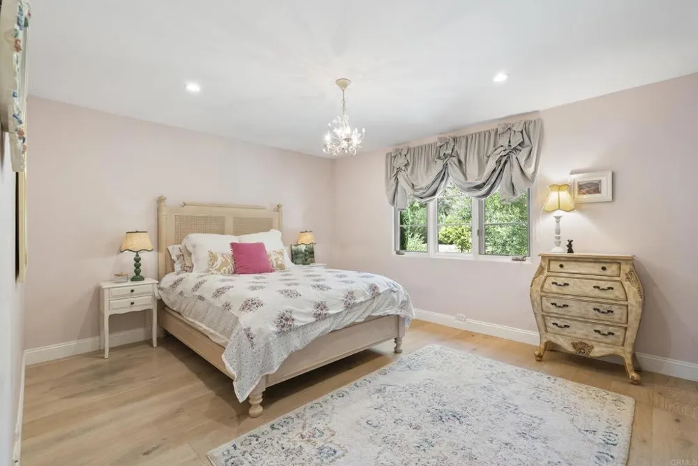 16560 El Camino Real Rancho Santa Fe, CA 92067