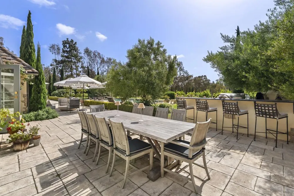 16560 El Camino Real Rancho Santa Fe, CA 92067