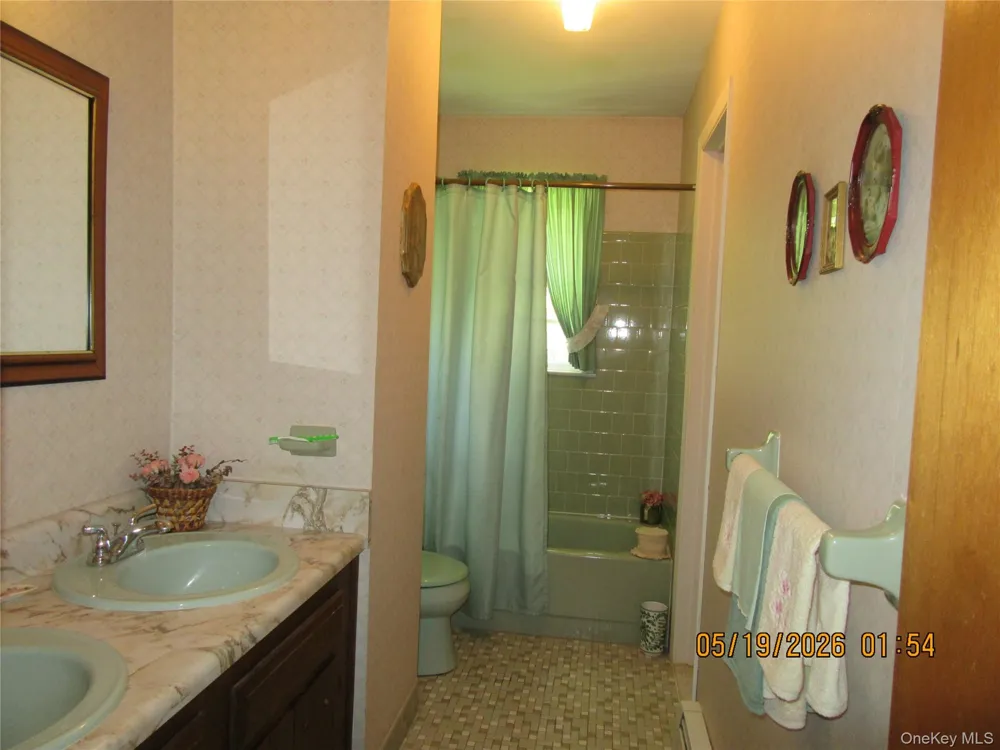 10 Liberty Court Washingtonville, NY 10992