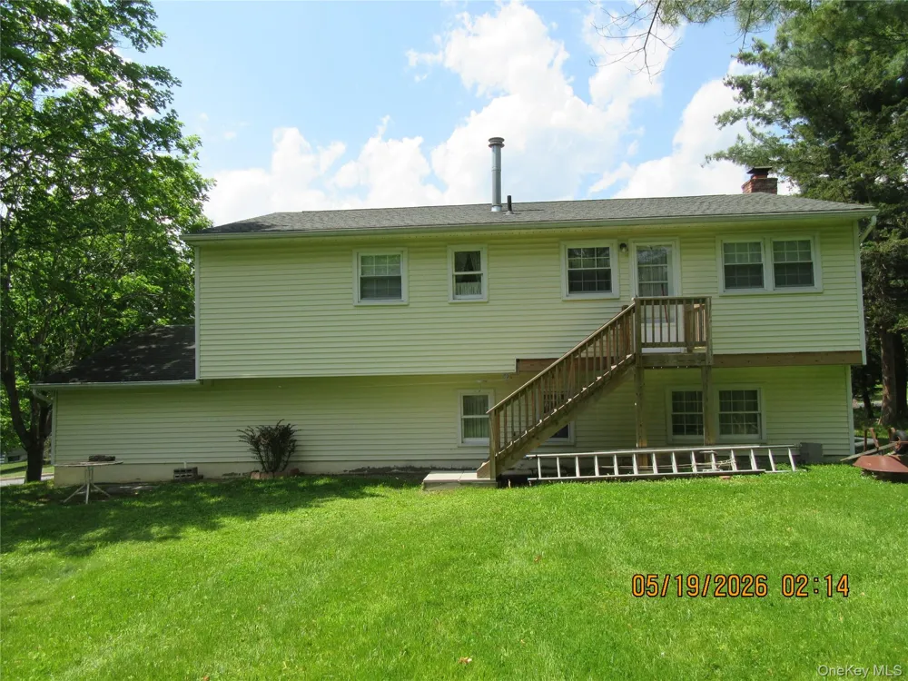 10 Liberty Court Washingtonville, NY 10992