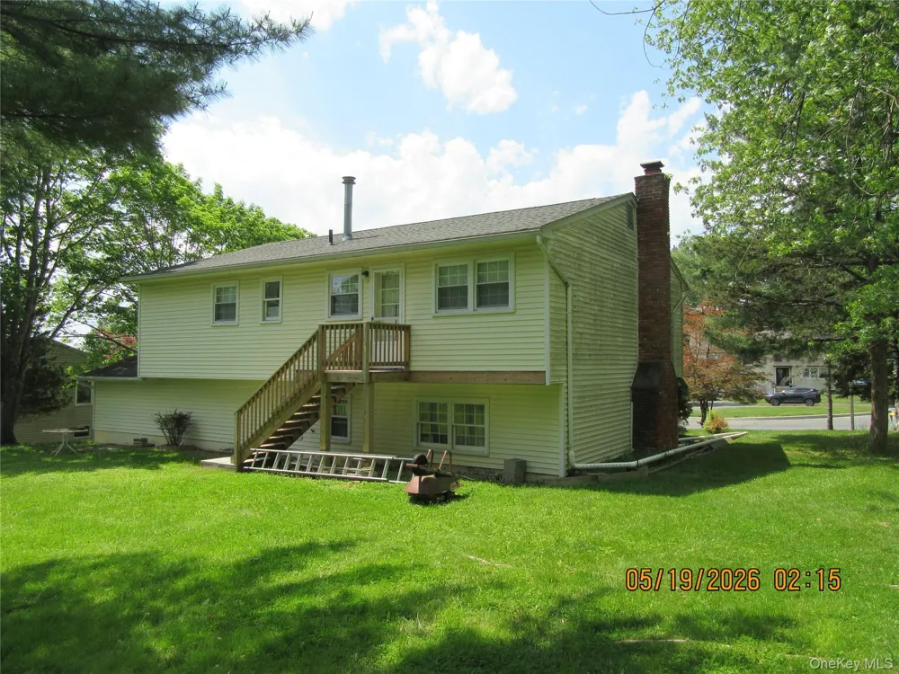 10 Liberty Court Washingtonville, NY 10992