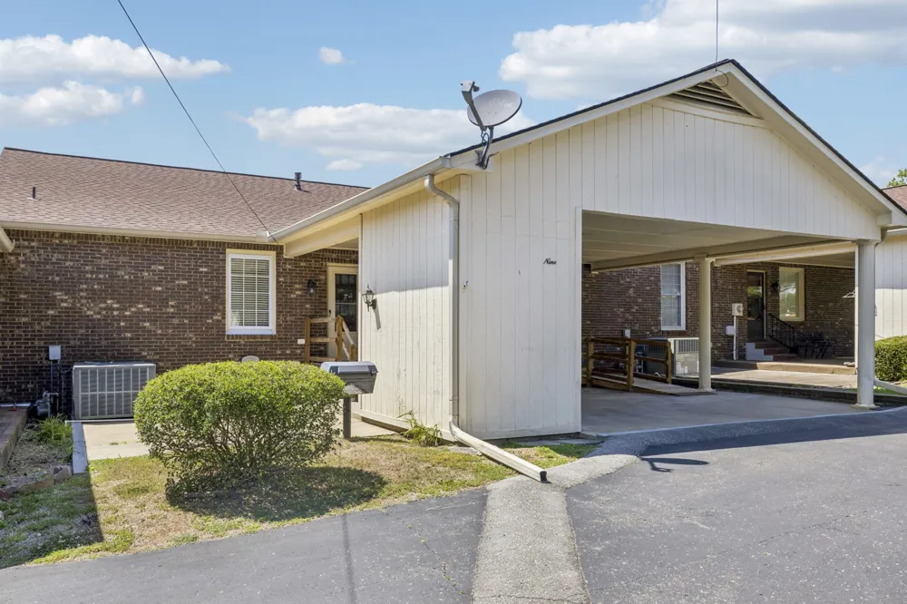 2204 Ruth St #9 Springfield, TN 37172