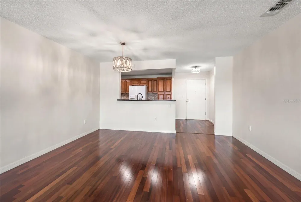 100 BLUFF VIEW DRIVE #506C Belleair Bluffs, FL 33770
