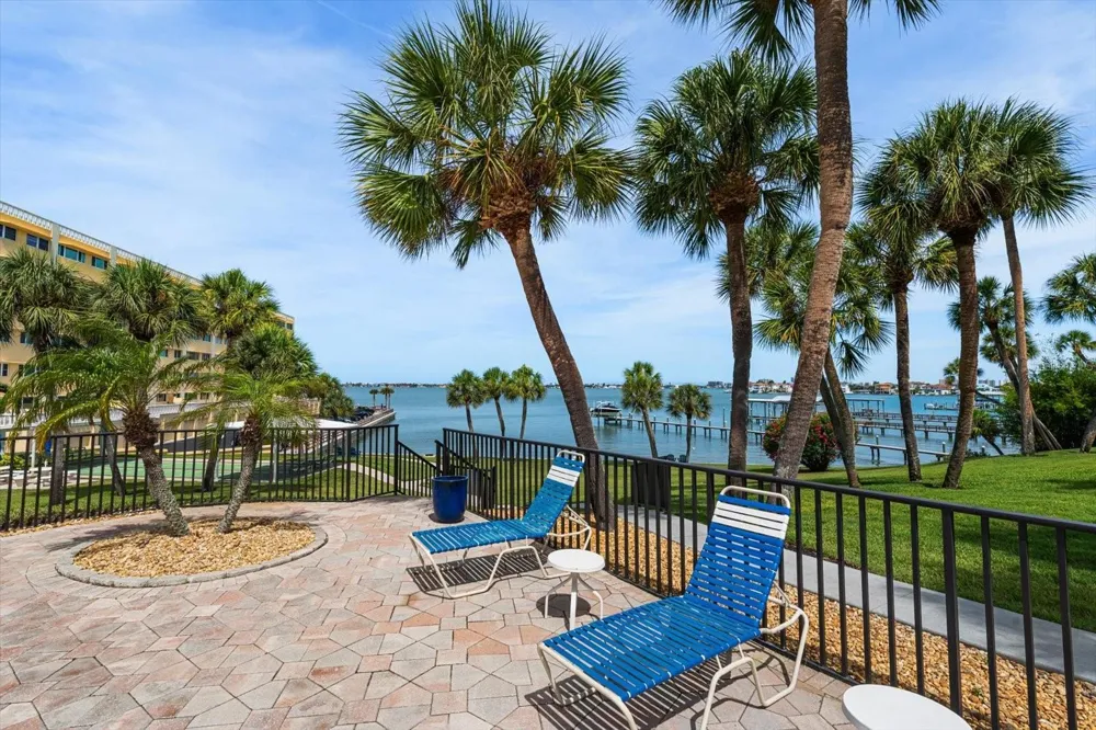 100 BLUFF VIEW DRIVE #506C Belleair Bluffs, FL 33770