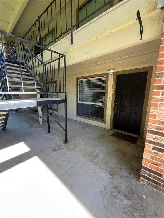 1705 Crossing Place #132C Austin, TX 78741