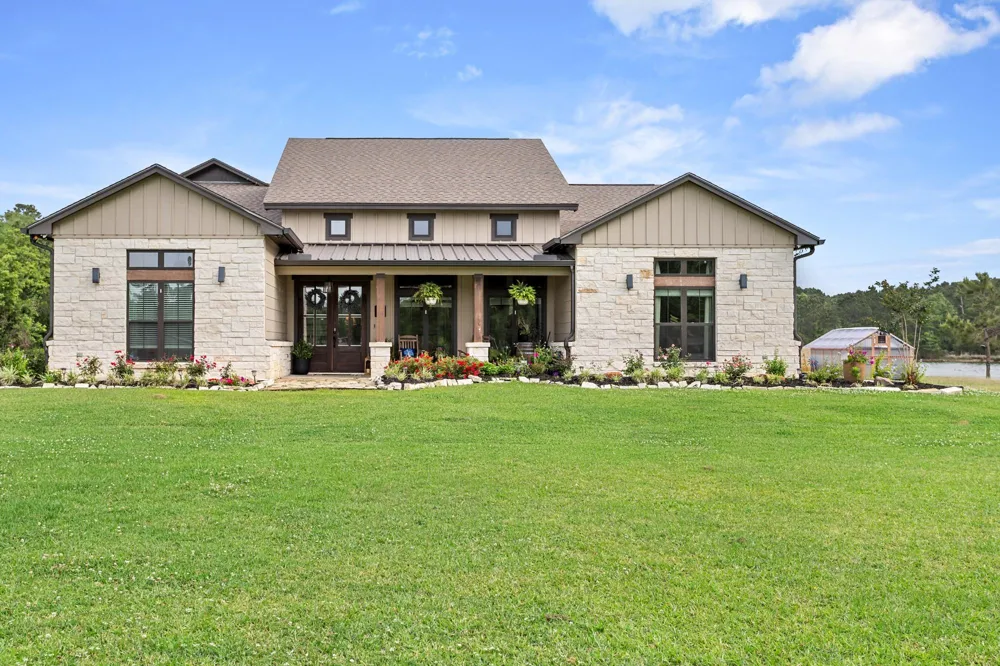 10573 Cooks Lake Road Lumberton, TX 77657