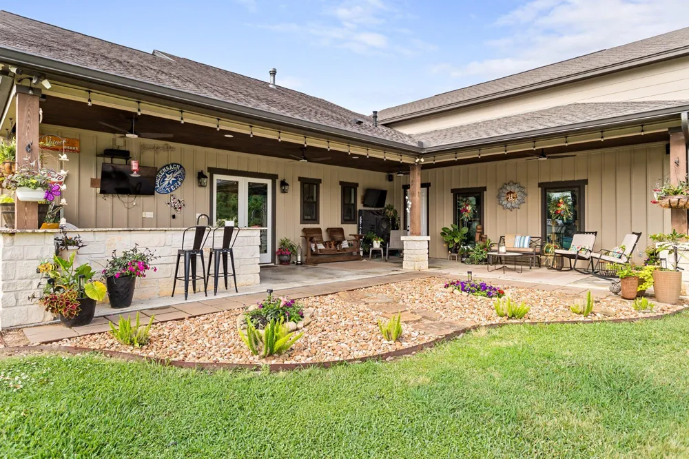 10573 Cooks Lake Road Lumberton, TX 77657