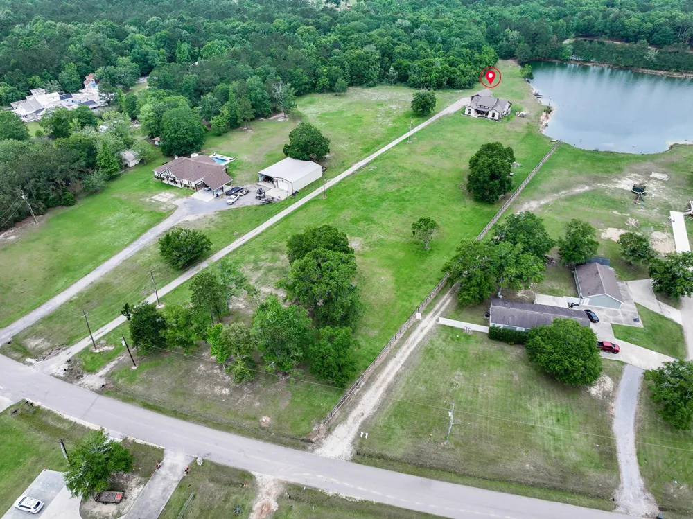 10573 Cooks Lake Road Lumberton, TX 77657