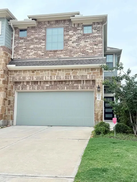 1539 Crystal Stream Drive