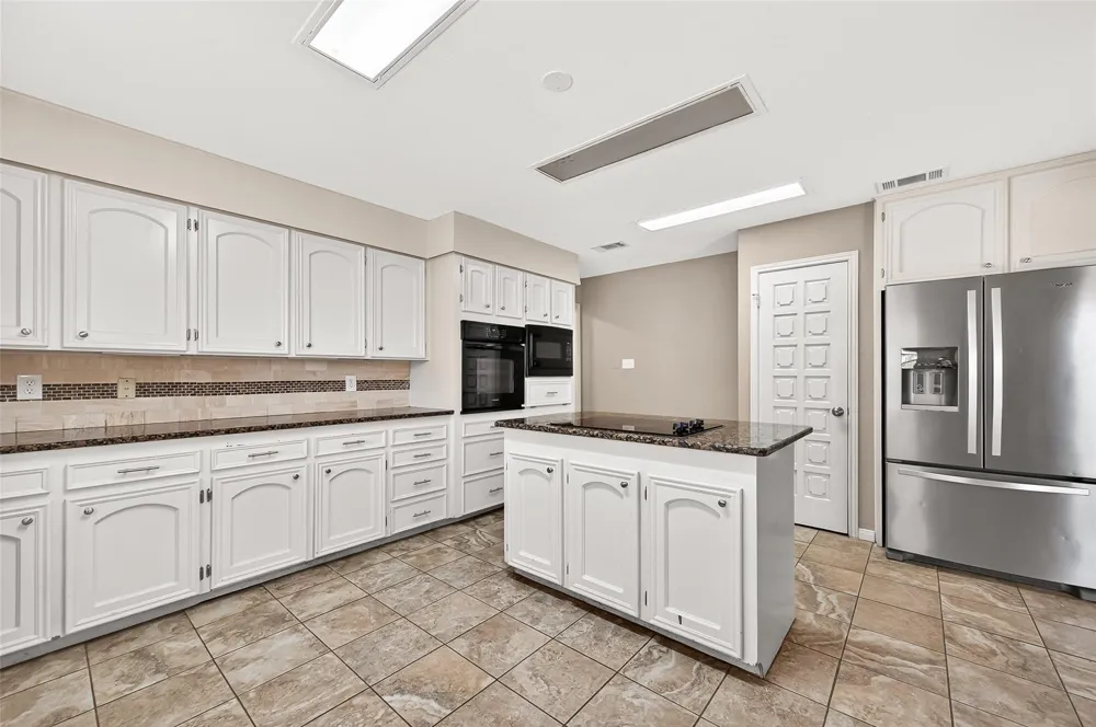 5607 Avenue M 1/2 Santa Fe, TX 77510