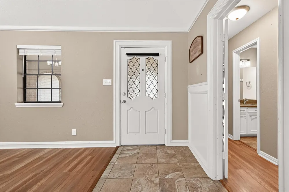 5607 Avenue M 1/2 Santa Fe, TX 77510