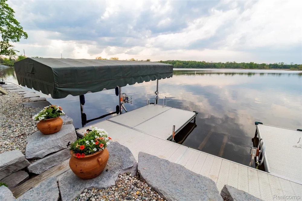 4520 Water Street Columbiaville Village, MI 48421