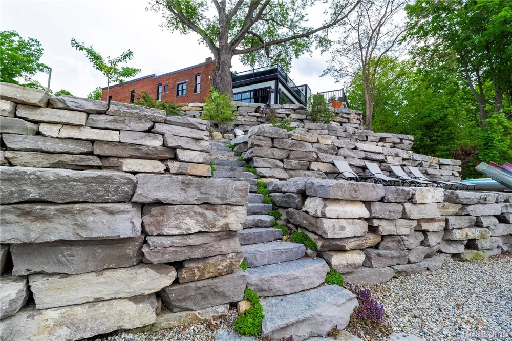 4520 Water Street Columbiaville Village, MI 48421