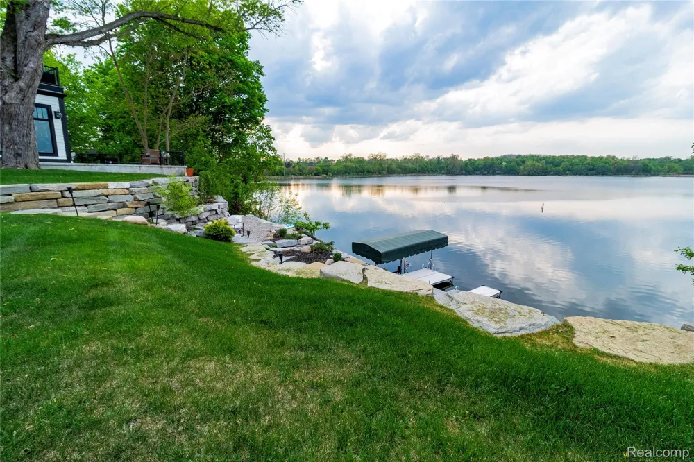 4520 Water Street Columbiaville Village, MI 48421