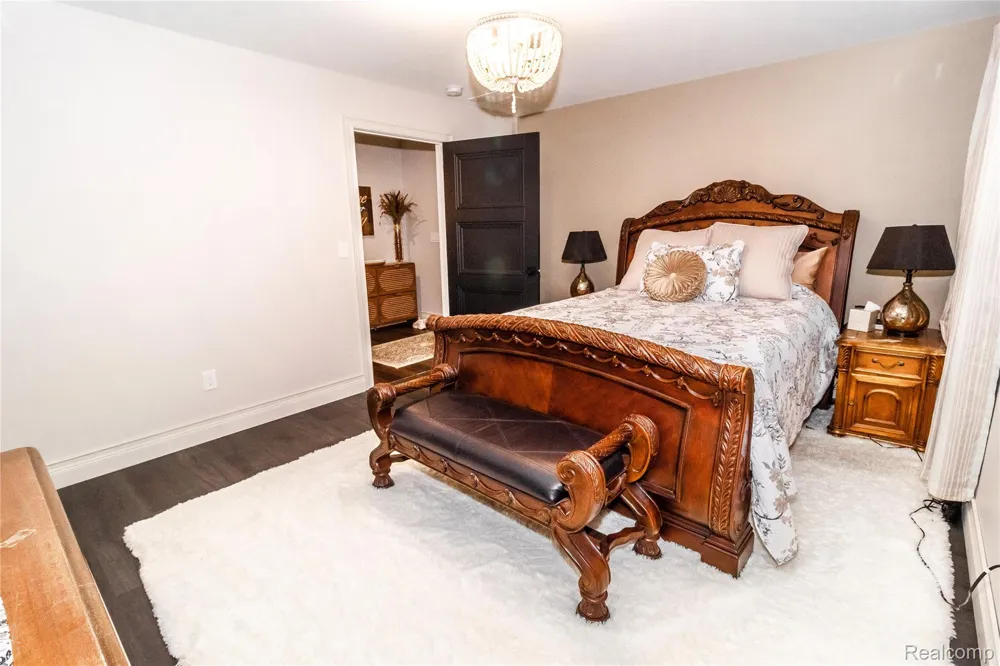 4520 Water Street Columbiaville Village, MI 48421