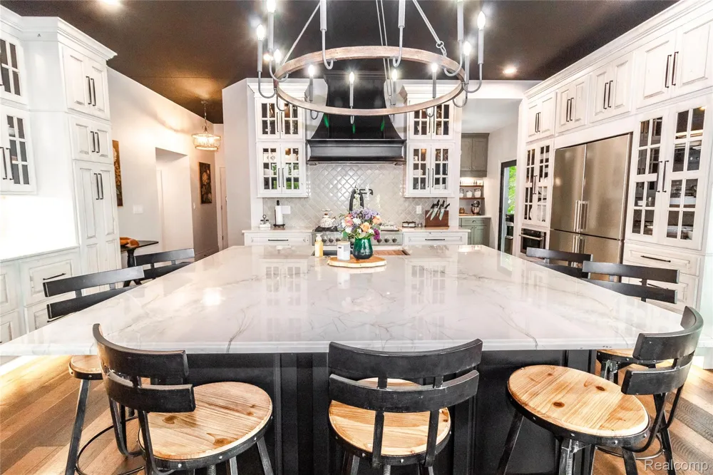 4520 Water Street Columbiaville Village, MI 48421