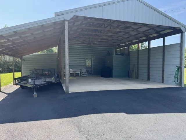 479 Horseshoe Bend Linden, TN 37096