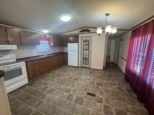 479 Horseshoe Bend Linden, TN 37096