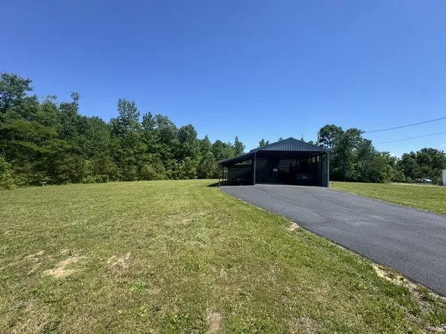 479 Horseshoe Bend Linden, TN 37096