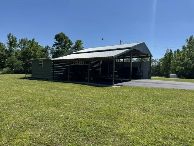 479 Horseshoe Bend Linden, TN 37096
