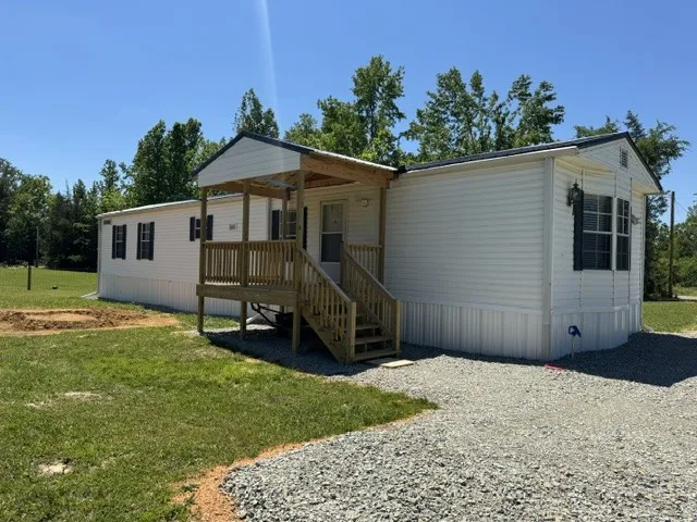 479 Horseshoe Bend Linden, TN 37096