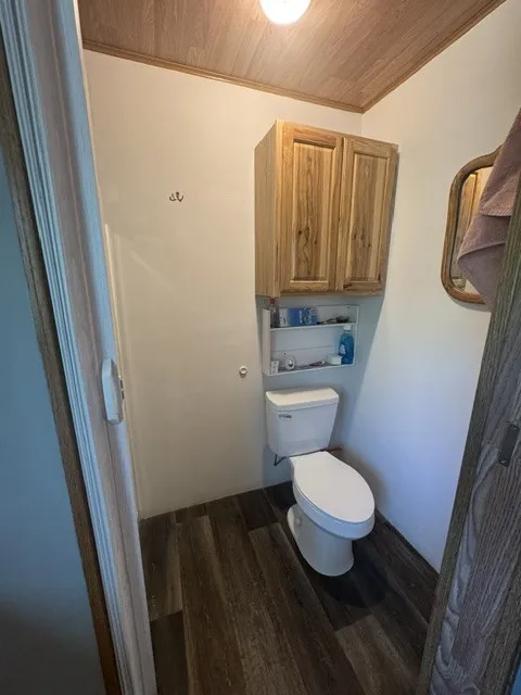 479 Horseshoe Bend Linden, TN 37096