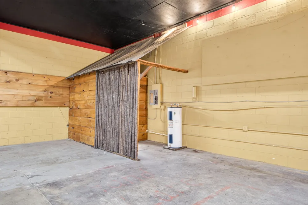 3239 Nashville Hwy Smithville, TN 37166