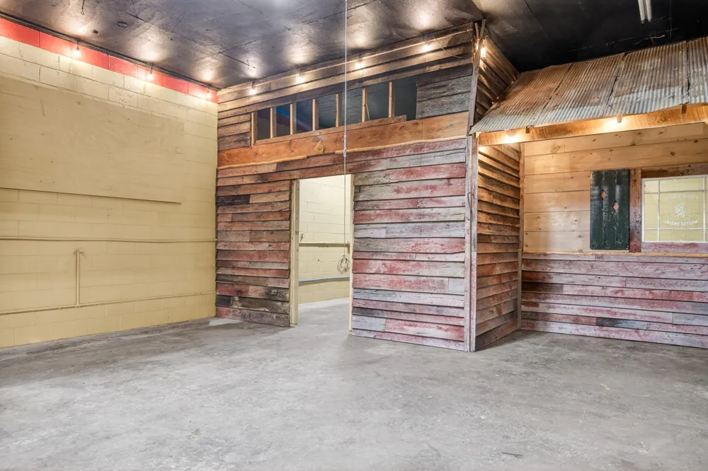 3239 Nashville Hwy Smithville, TN 37166