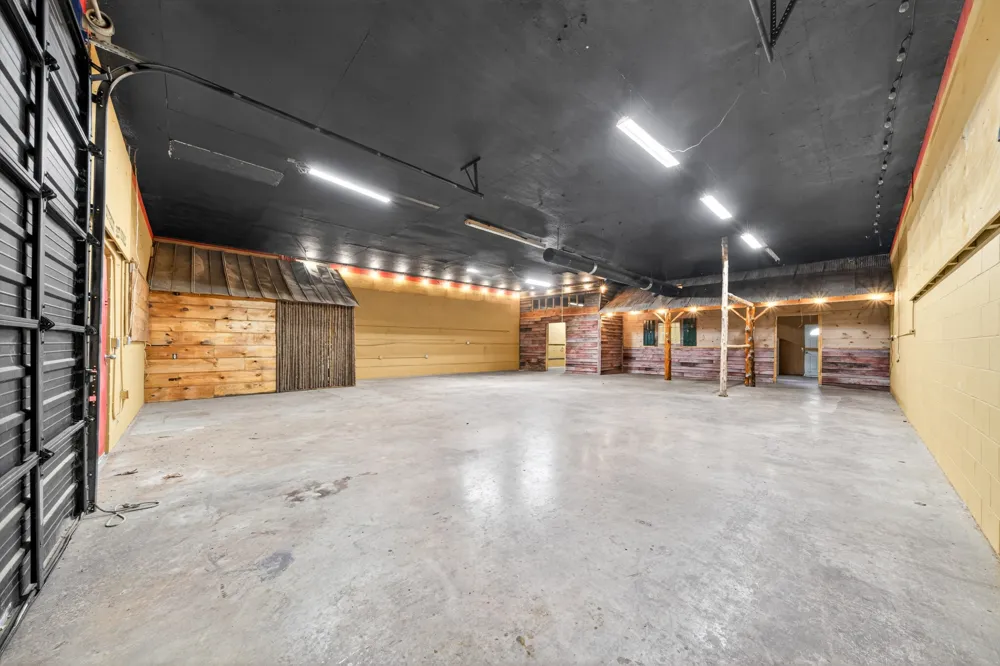 3239 Nashville Hwy Smithville, TN 37166