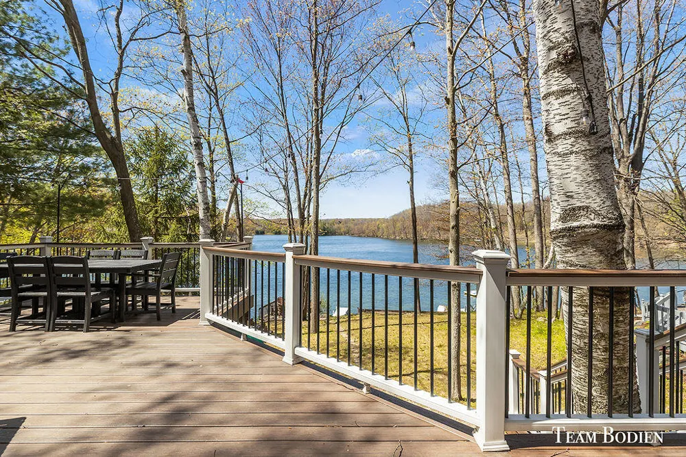 11320 Alpine Road Morton Township, MI 49346