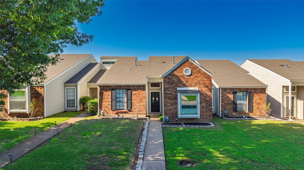 518 Oakridge Drive #9 units Greenville, TX 75402