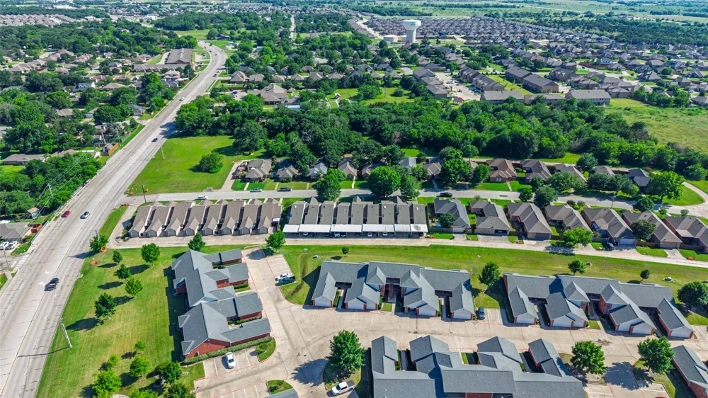 518 Oakridge Drive #9 units Greenville, TX 75402