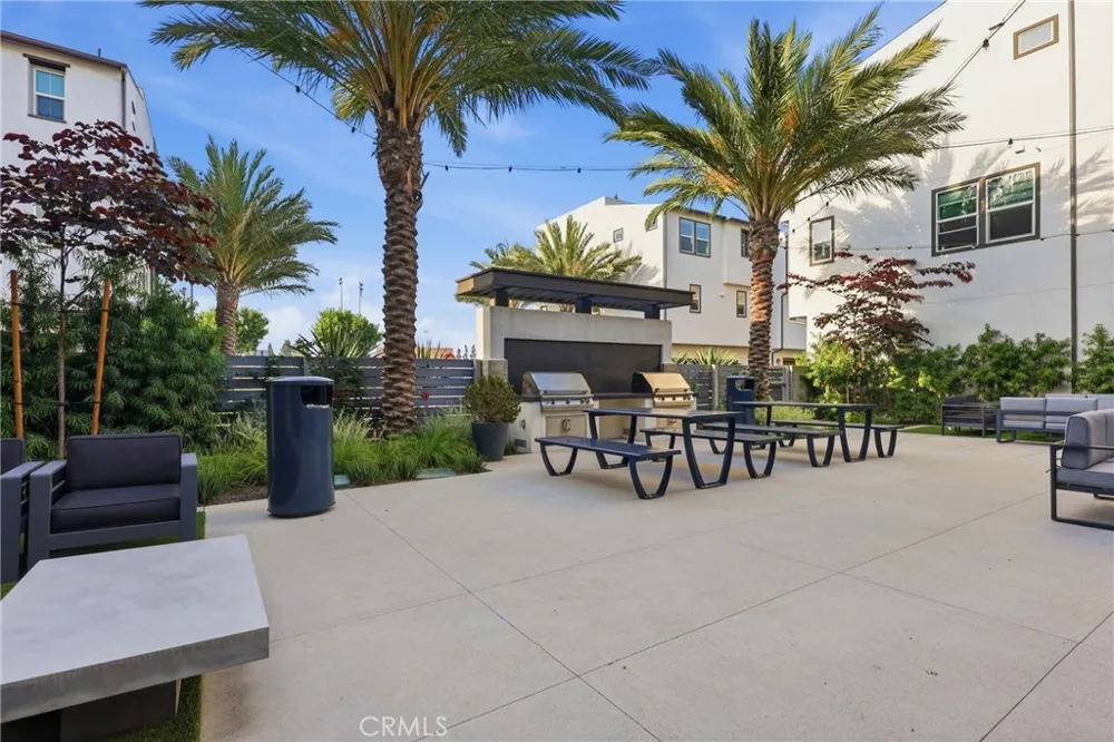 133 Jessup Tustin, CA 92780