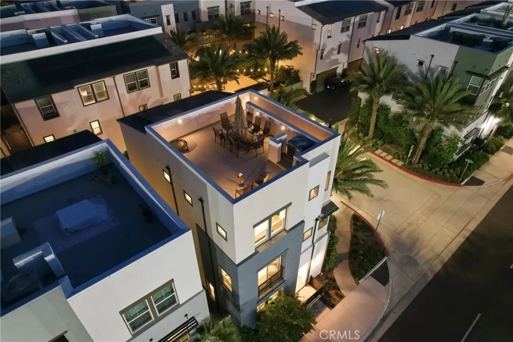 133 Jessup Tustin, CA 92780